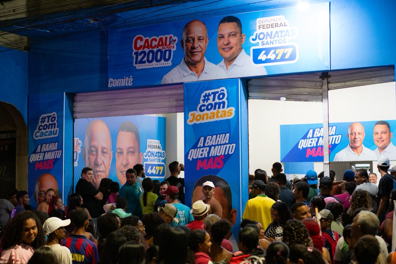 Cacau da Mata avança na campanha a deputado estadual e inaugura comitê em Teixeira de Freitas.